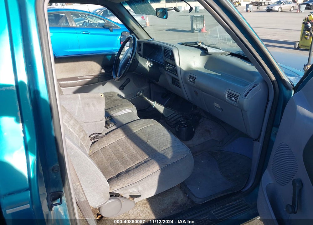 1994 FORD RANGER VIN: 1FTCR10A4RPB79164