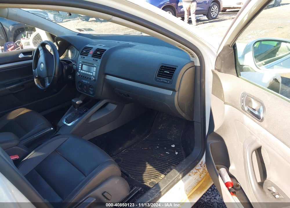 2009 VOLKSWAGEN JETTA SE VIN: 3VWRZ71K79M091359