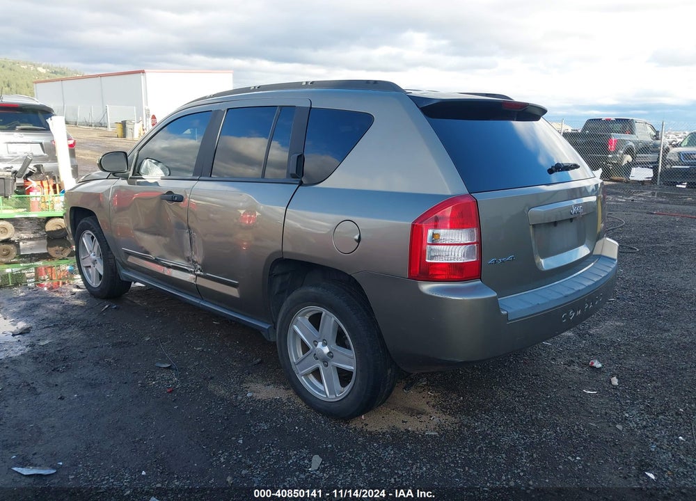 2008 JEEP COMPASS SPORT VIN: 1J8FF47W58D691324