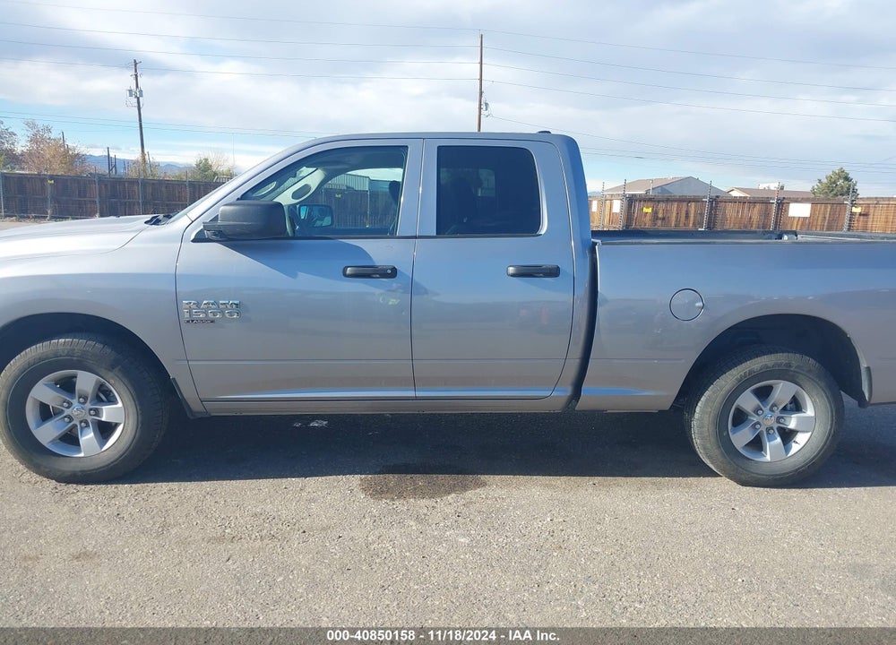 2024 RAM 1500 CLASSIC SLT 4X4 6'4 BOX VIN: 1C6RR7GG2RS129715