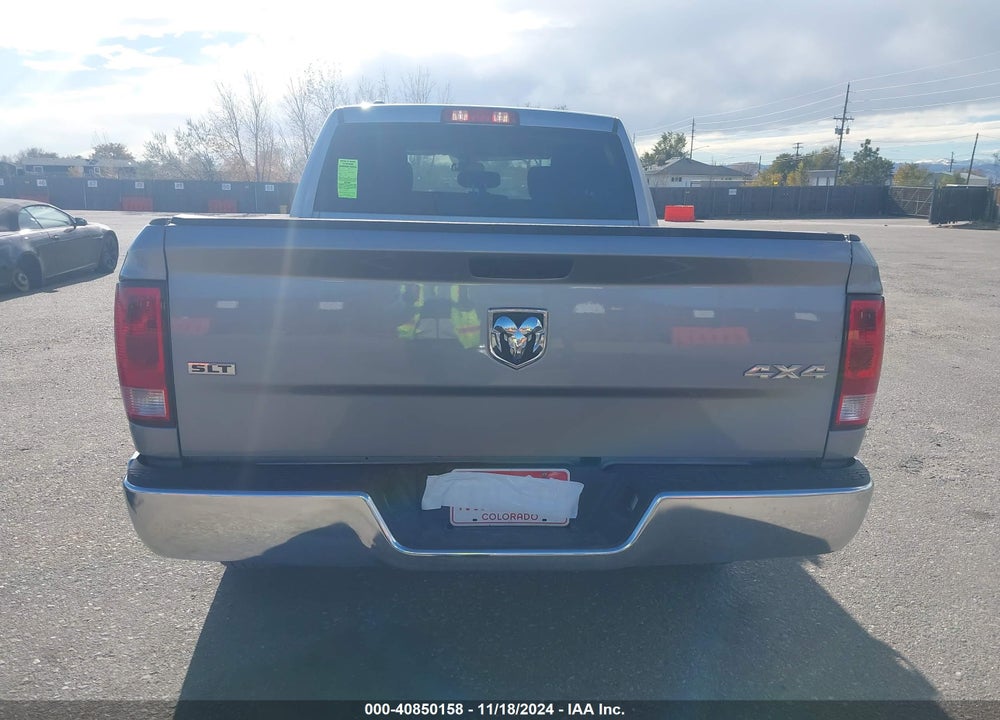 2024 RAM 1500 CLASSIC SLT 4X4 6'4 BOX VIN: 1C6RR7GG2RS129715