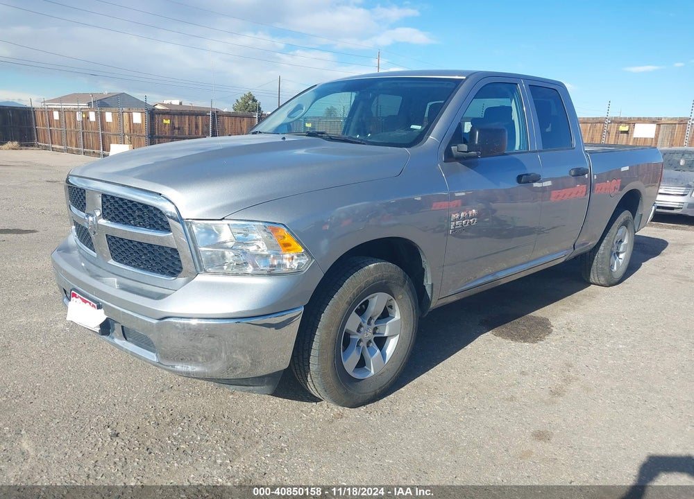 2024 RAM 1500 CLASSIC SLT 4X4 6'4 BOX VIN: 1C6RR7GG2RS129715