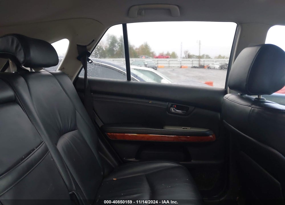 2005 LEXUS RX 330 VIN: 2T2GA31U65C033639