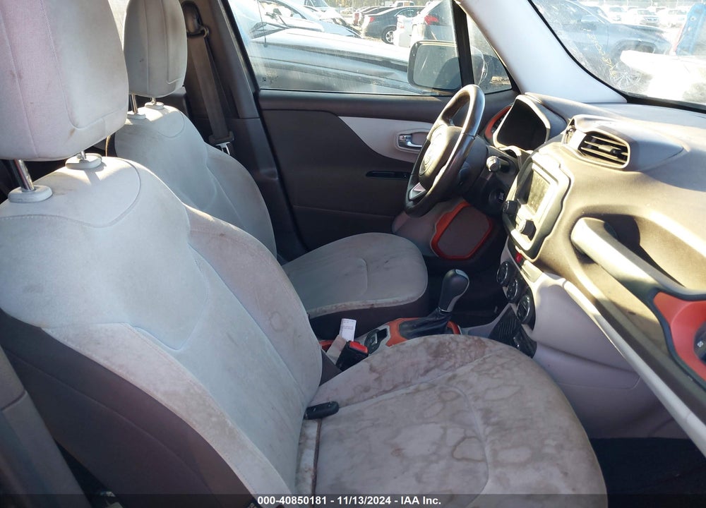 2017 JEEP RENEGADE LATITUDE FWD VIN: ZACCJABB6HPG42596