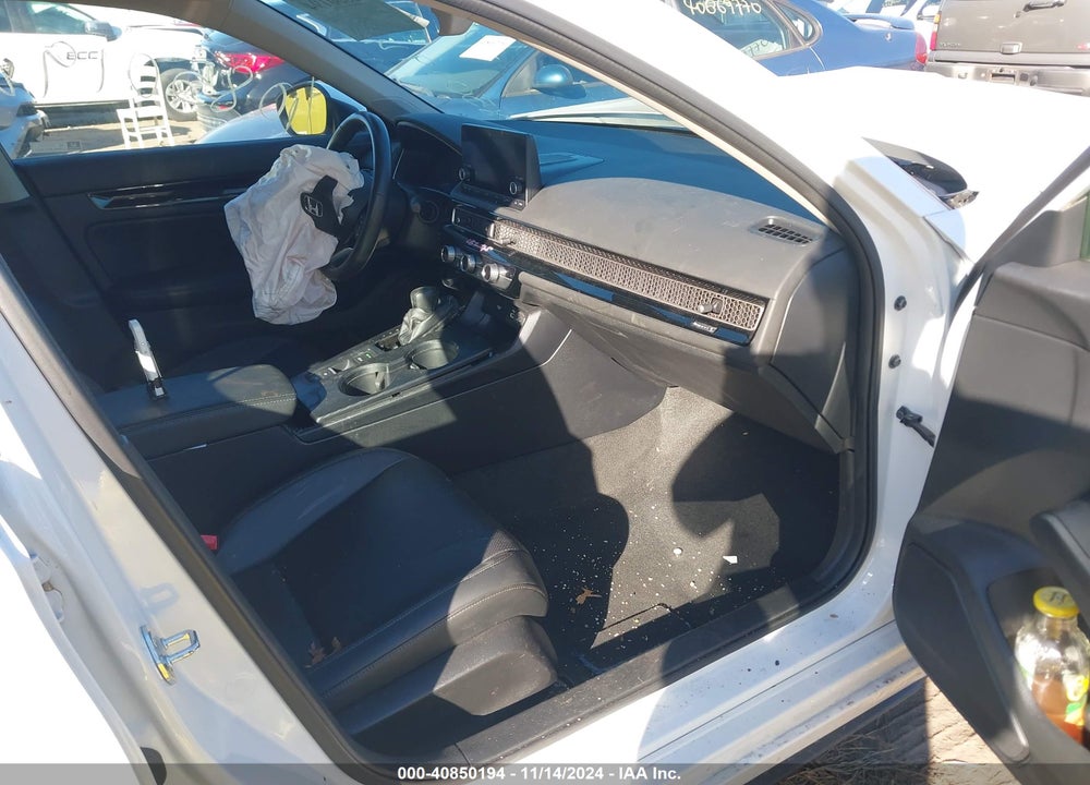 2023 HONDA CIVIC EX-L /EX-L W/O BSI VIN: 19XFL1H75PE015183