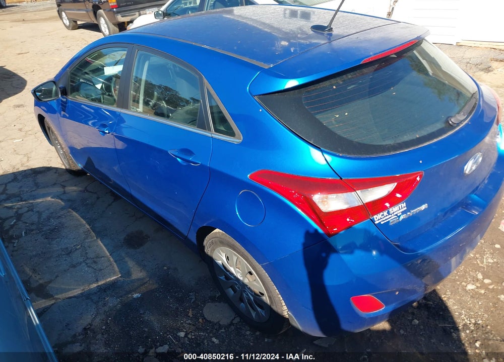 2017 HYUNDAI ELANTRA GT VIN: KMHD35LH5HU359769
