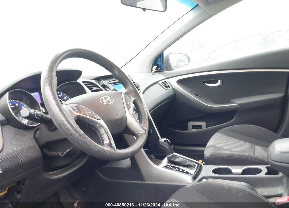 2017 HYUNDAI ELANTRA GT VIN: KMHD35LH5HU359769