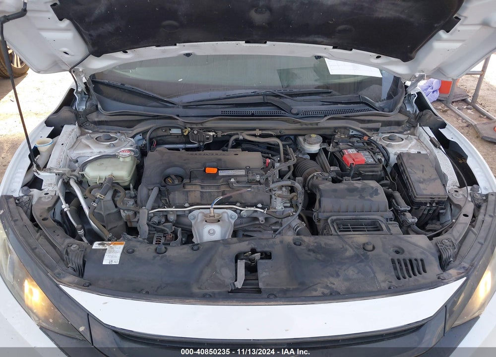2019 HONDA CIVIC LX VIN: 19XFC2F6XKE030285