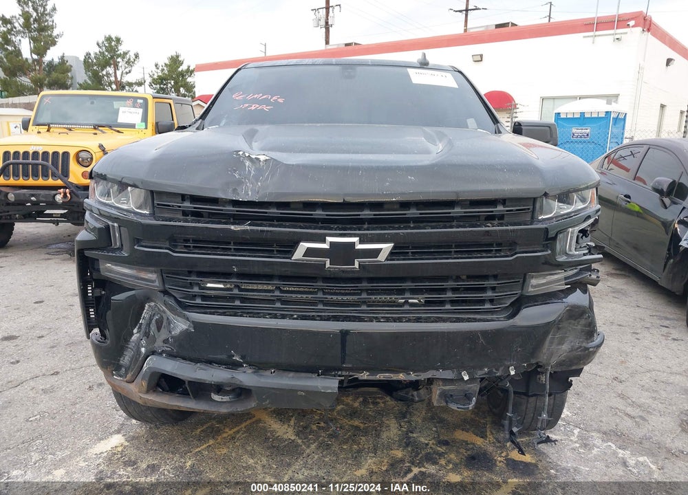 2021 CHEVROLET SILVERADO 1500 4WD SHORT BED RST VIN: 1GCUYEET2MZ359295