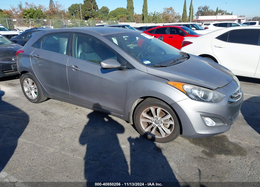 2013 HYUNDAI ELANTRA GT VIN: KMHD35LE8DU109345