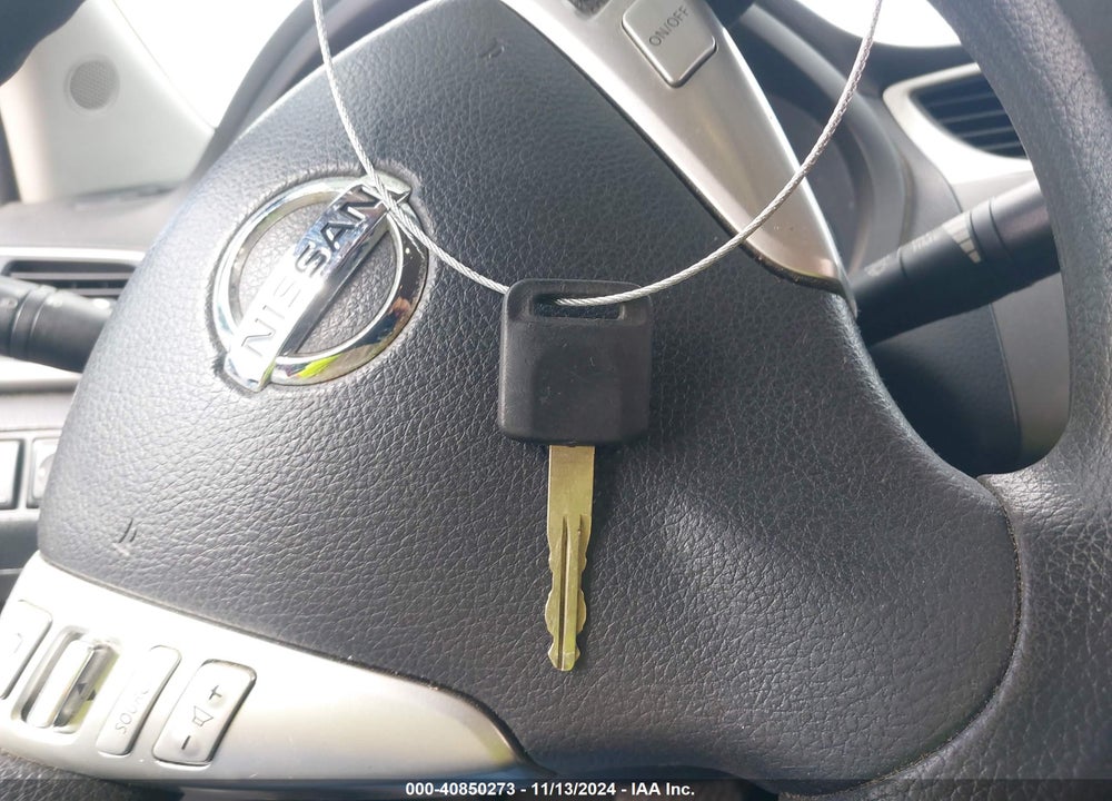 2013 NISSAN SENTRA SV VIN: 3N1AB7AP3DL703932