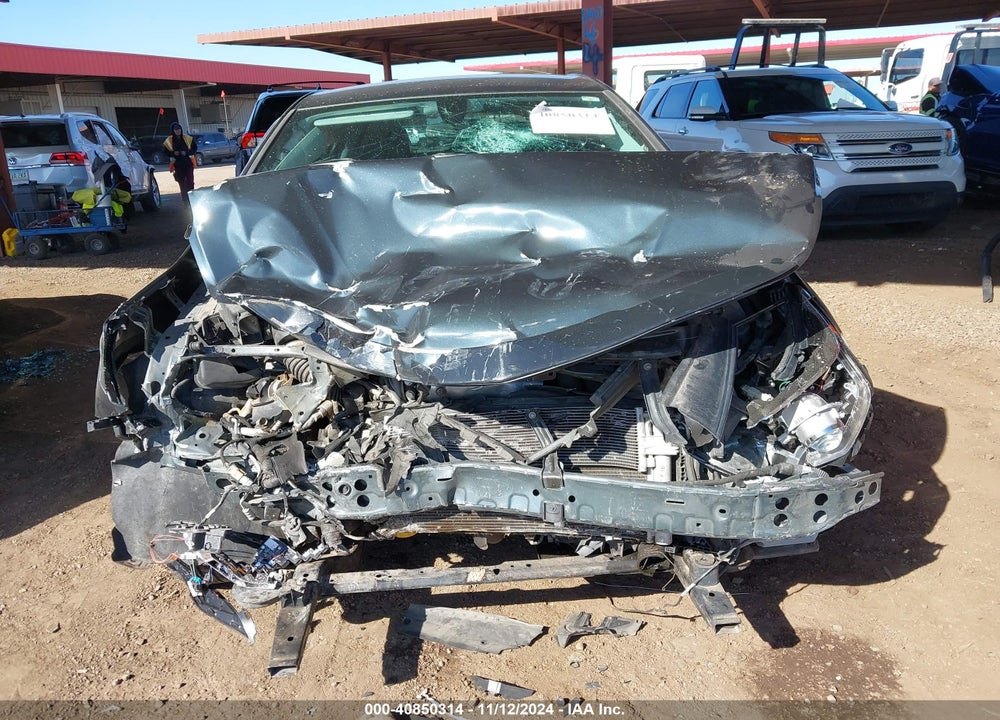 2019 CHEVROLET CRUZE VIN: 3G1BE6SM2KS576173
