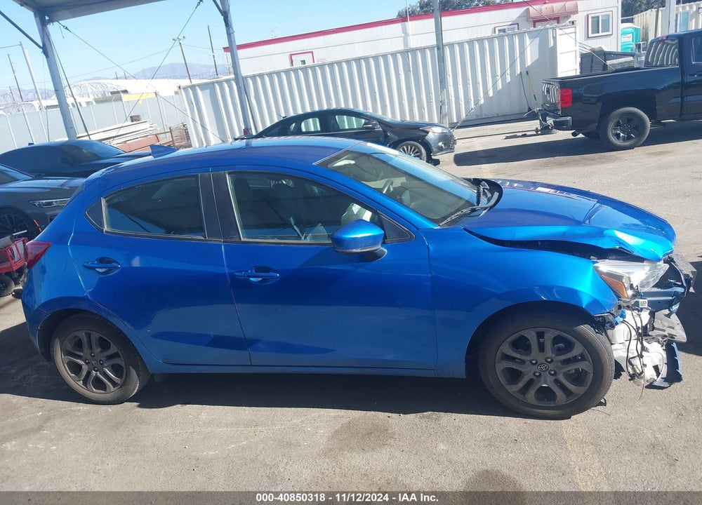 2020 TOYOTA YARIS LE VIN: 3MYDLBJV0LY702197