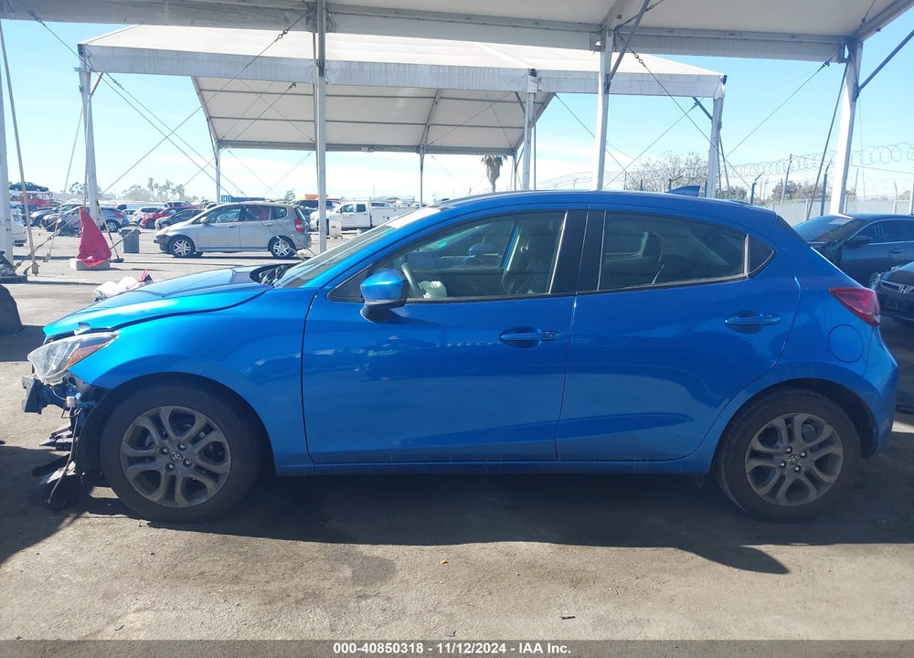 2020 TOYOTA YARIS LE VIN: 3MYDLBJV0LY702197