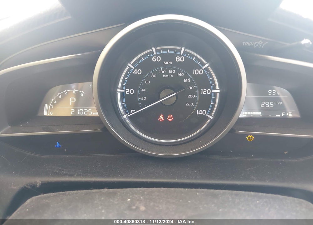 2020 TOYOTA YARIS LE VIN: 3MYDLBJV0LY702197