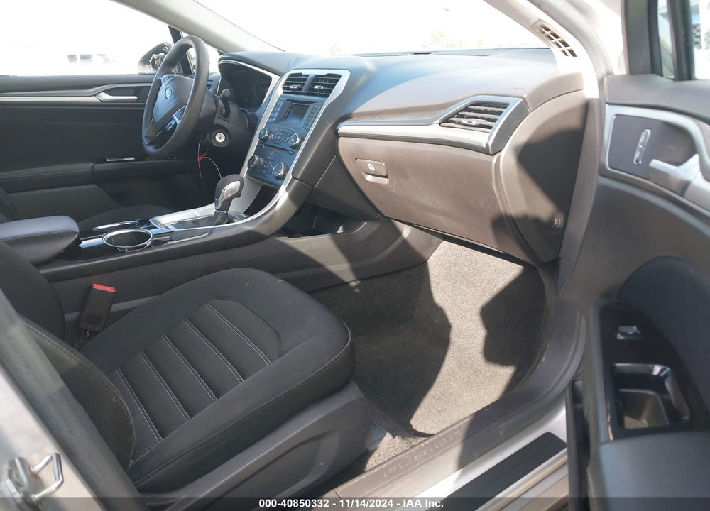2014 FORD FUSION SE VIN: 3FA6P0H71ER106803
