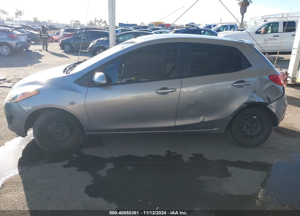2013 MAZDA 2 SPORT VIN: JM1DE1KZ0D0164603
