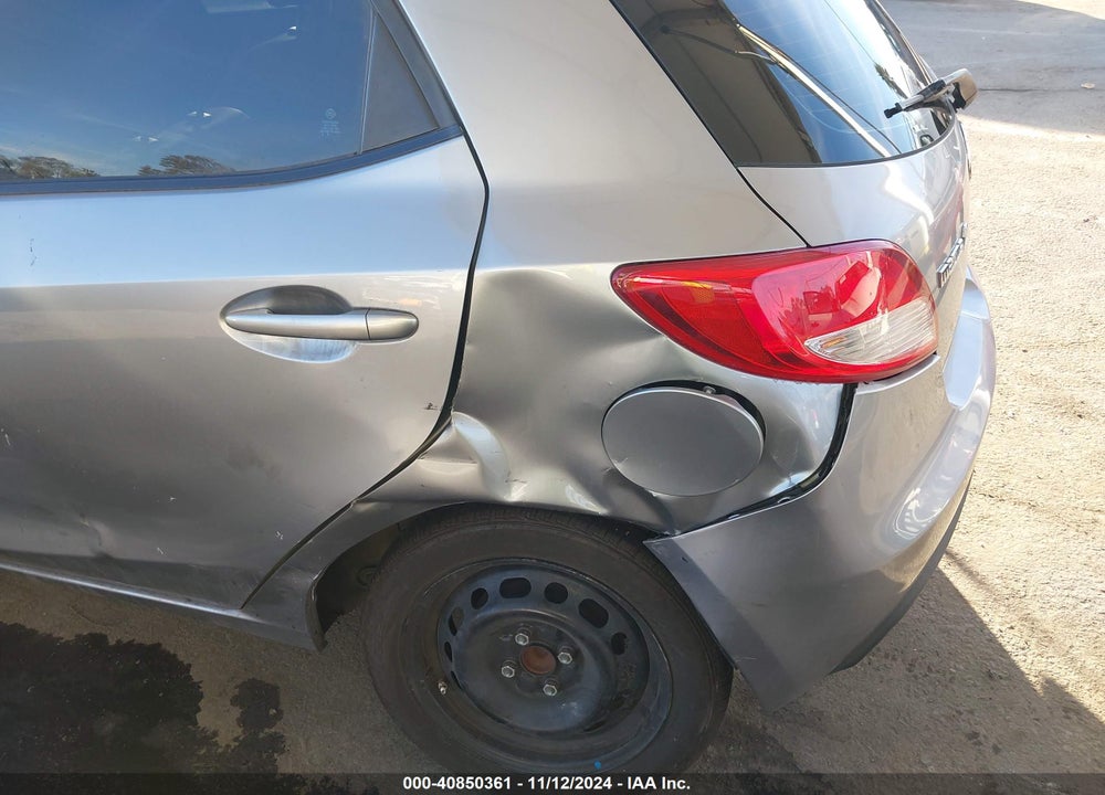 2013 MAZDA 2 SPORT VIN: JM1DE1KZ0D0164603