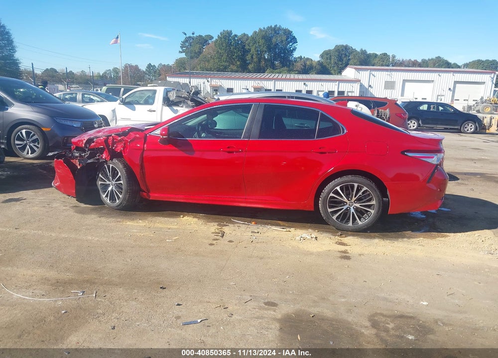 2020 TOYOTA CAMRY SE VIN: 4T1G11AK1LU397793