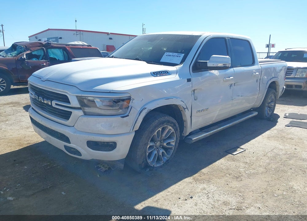 2020 RAM 1500 LAIE  4X4 5'7 BOX VIN: 1C6SRFJMXLN244871