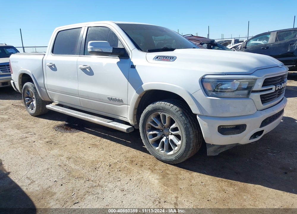2020 RAM 1500 LAIE  4X4 5'7 BOX VIN: 1C6SRFJMXLN244871