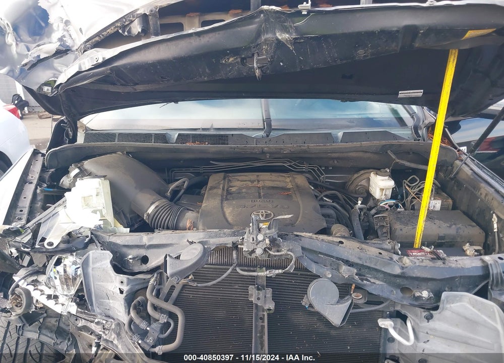 2014 TOYOTA TUNDRA PLATINUM 5.7L V8 VIN: 5TFAW5F17EX404458