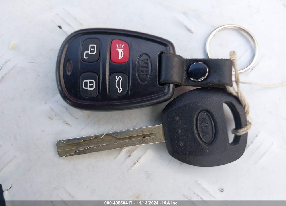 2008 KIA AMANTI VIN: KNALD125985163791