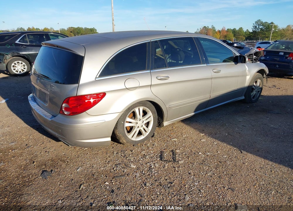 2008 MERCEDES-BENZ R 350 VIN: 4JGCB56EX8A066290