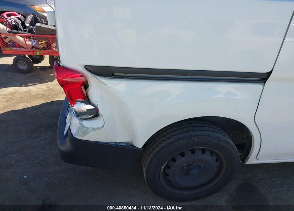 2017 NISSAN NV200 S/SV VIN: 3N6CM0KN0HK695057