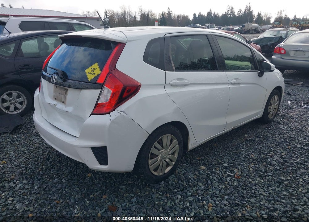 2015 HONDA FIT LX VIN: 3HGGK5H55FM743931