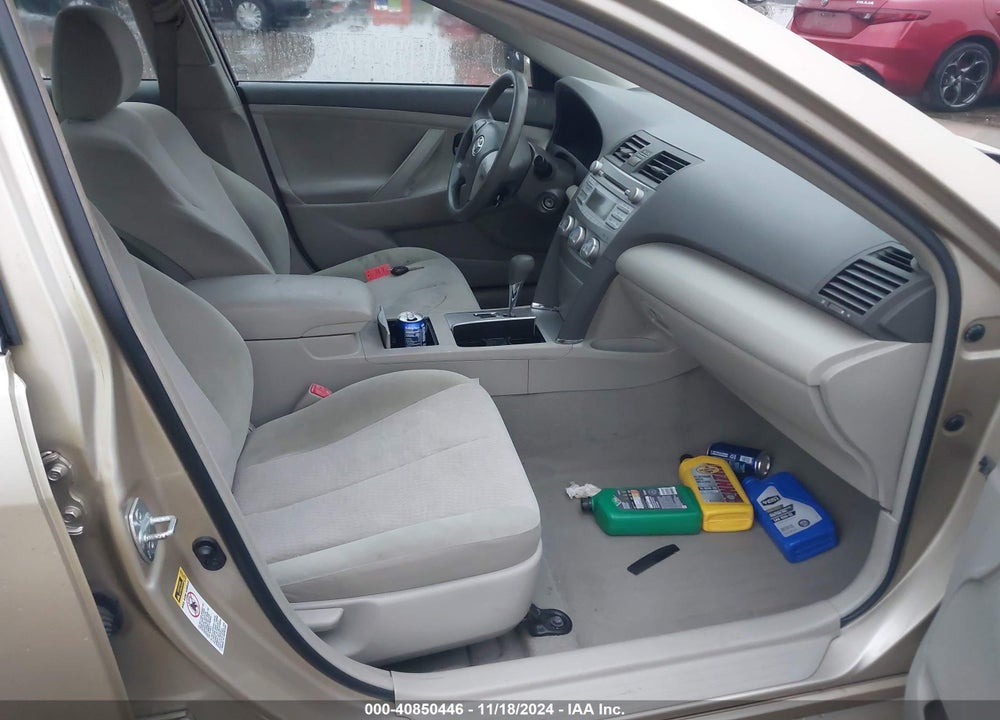 2011 TOYOTA CAMRY LE VIN: 4T1BF3EK6BU687768