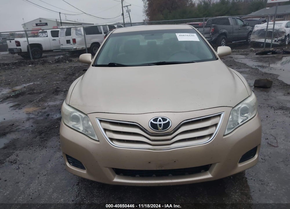2011 TOYOTA CAMRY LE VIN: 4T1BF3EK6BU687768