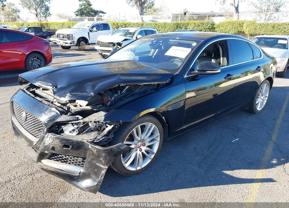 2016 JAGUAR XF 35T PRESTIGE VIN: SAJBE4BV7GCY02923
