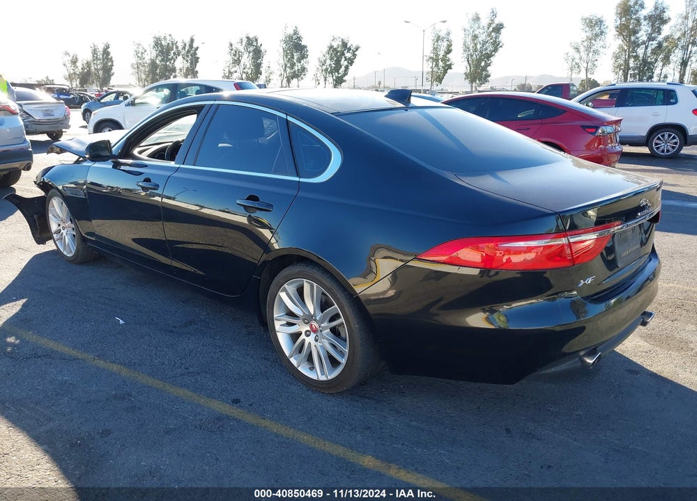 2016 JAGUAR XF 35T PRESTIGE VIN: SAJBE4BV7GCY02923
