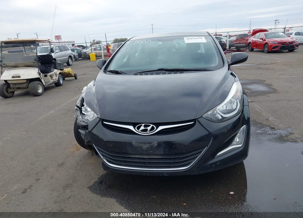 2015 HYUNDAI ELANTRA SE VIN: 5NPDH4AE9FH568674