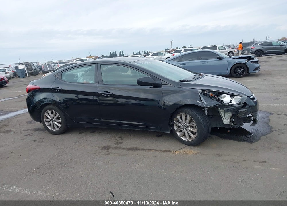 2015 HYUNDAI ELANTRA SE VIN: 5NPDH4AE9FH568674