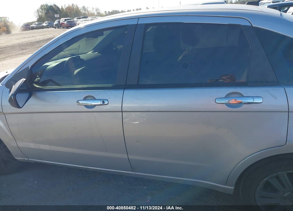 2010 FORD FOCUS SEL VIN: 1FAHP3HN7AW266815