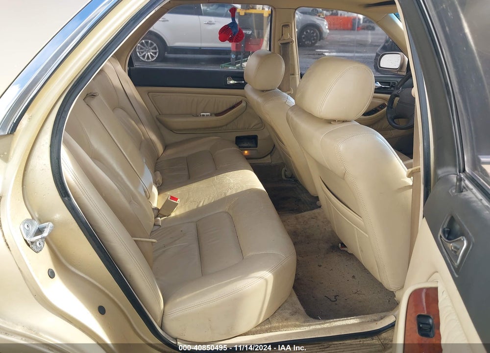 1991 ACURA LEGEND LS VIN: JH4KA7673MC008616