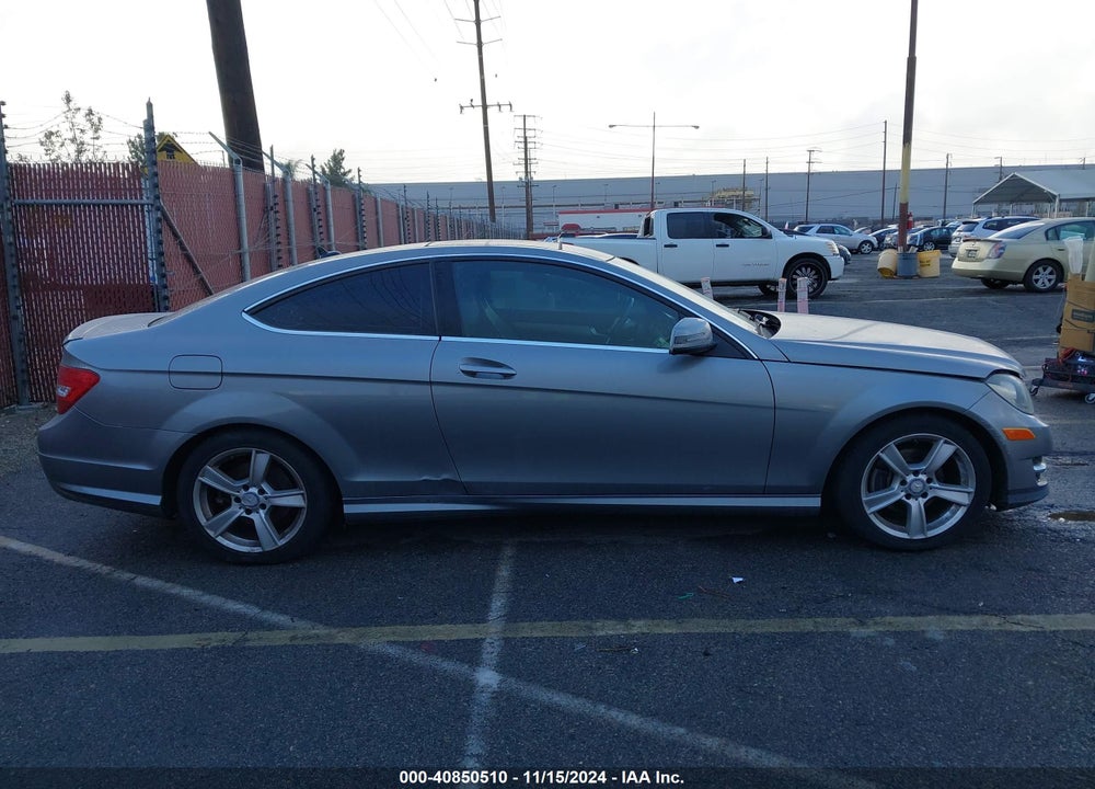 2015 MERCEDES-BENZ C 250 VIN: WDDGJ4HB0FG371741