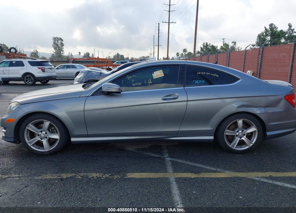 2015 MERCEDES-BENZ C 250 VIN: WDDGJ4HB0FG371741