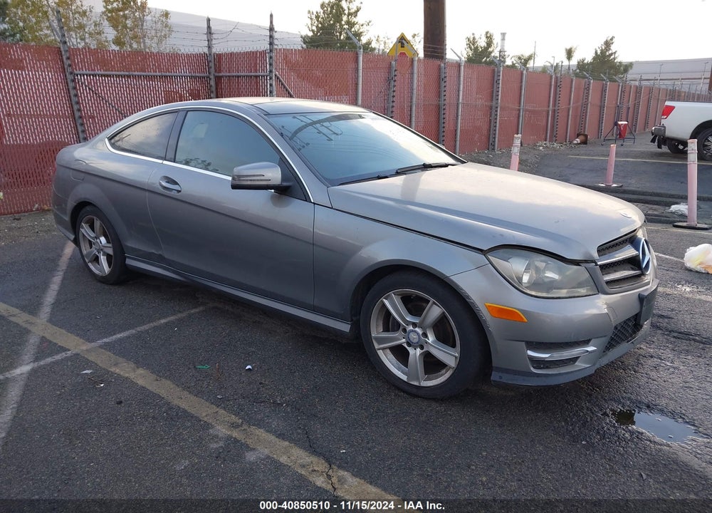 2015 MERCEDES-BENZ C 250 VIN: WDDGJ4HB0FG371741