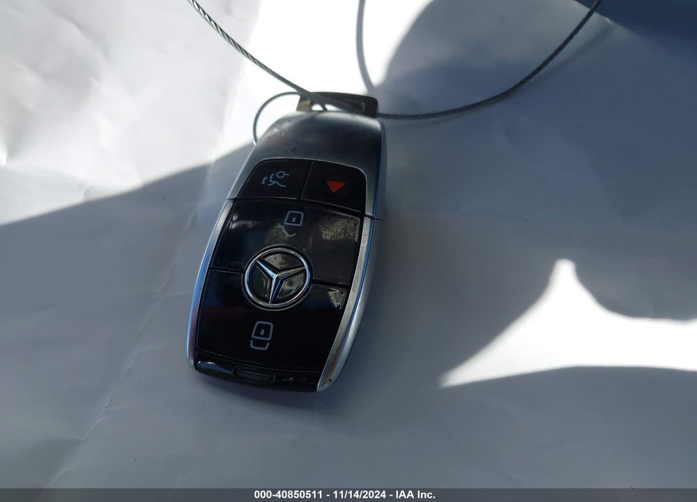 2019 MERCEDES-BENZ E 300 VIN: WDDZF4JB7KA589144