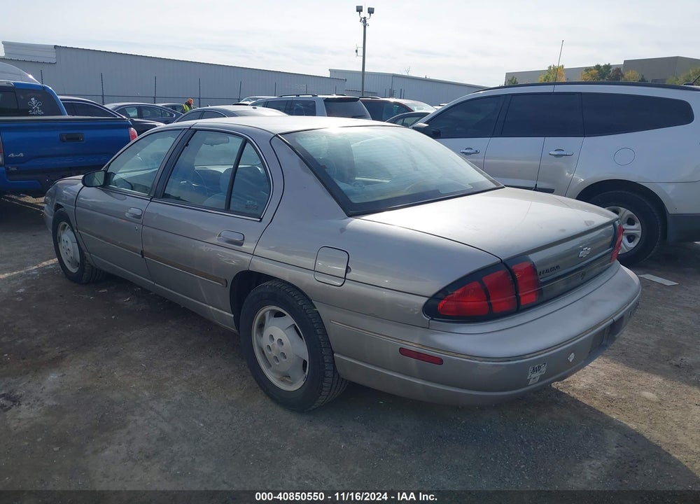 1996 CHEVROLET LUMINA VIN: 2G1WL52M5T1125527