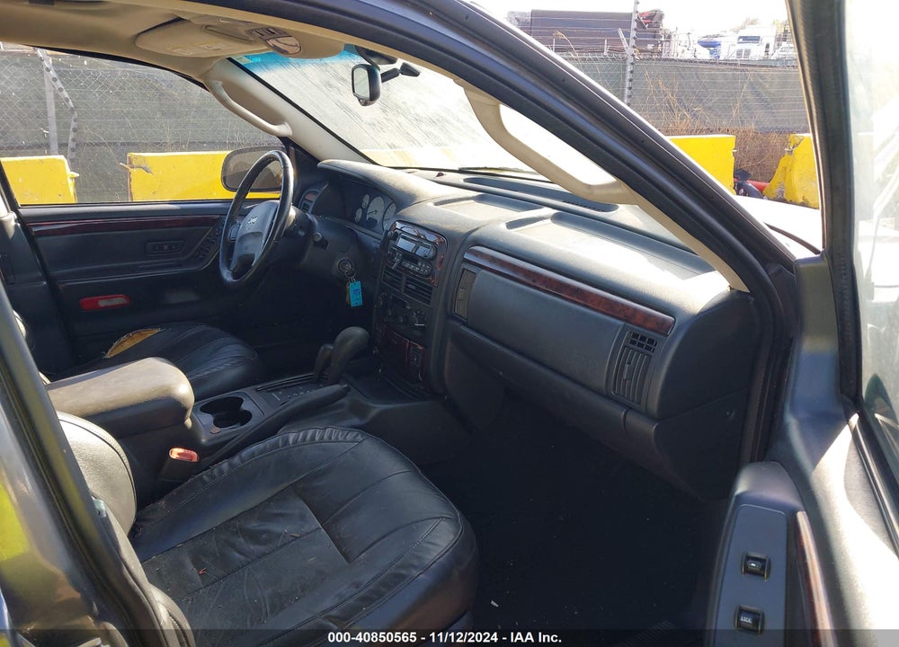 2002 JEEP GRAND CHEROKEE LIMITED VIN: 1J8GW58N52C231044