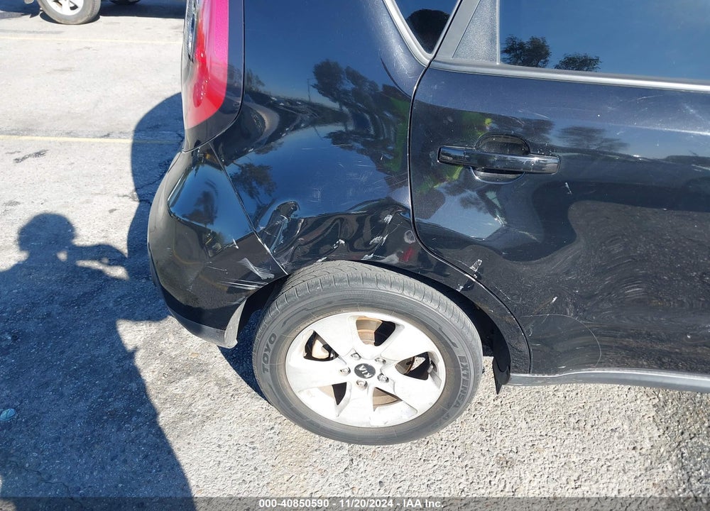 2017 KIA SOUL VIN: KNDJN2A23H7500819