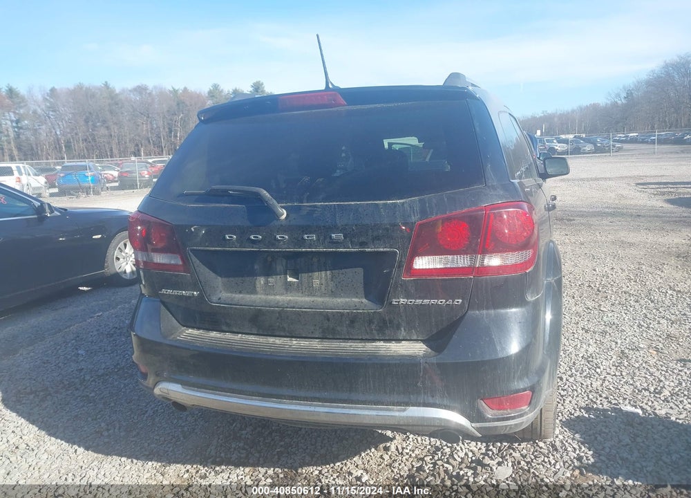 2018 DODGE JOURNEY CROSSROAD AWD VIN: 3C4PDDGG7JT388295