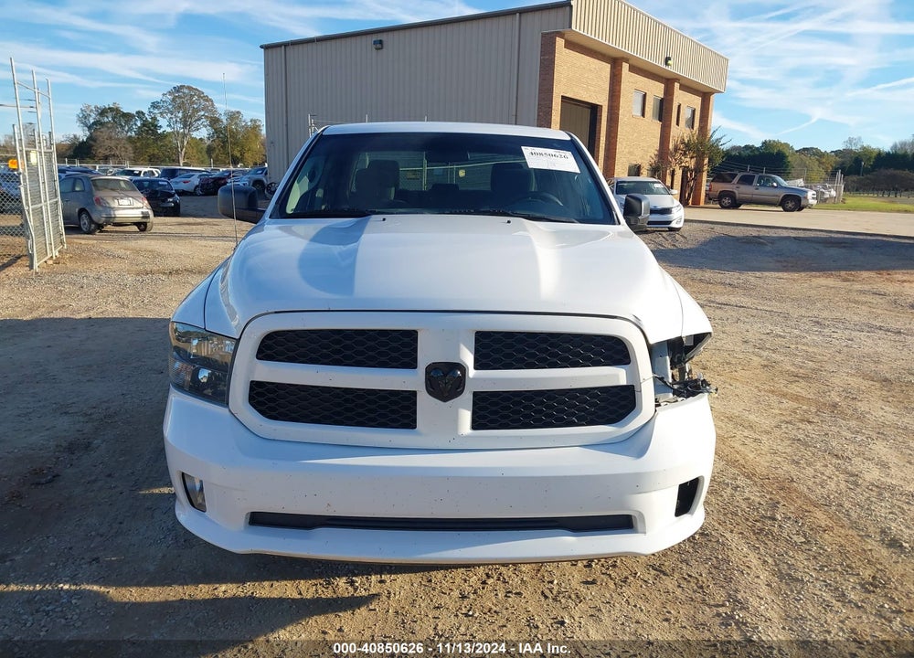 2019 RAM 1500 CLASSIC EXPRESS 4X2 5'7 BOX VIN: 1C6RR6KG8KS602508