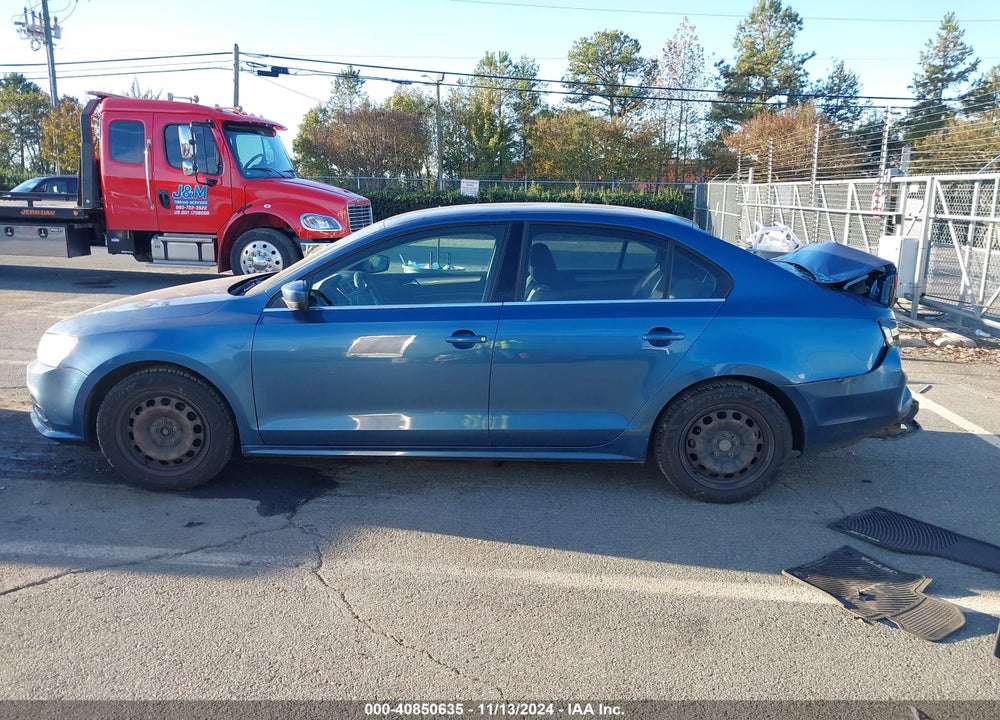 2017 VOLKSWAGEN JETTA 1.4T S VIN: 3VW2B7AJ3HM255962