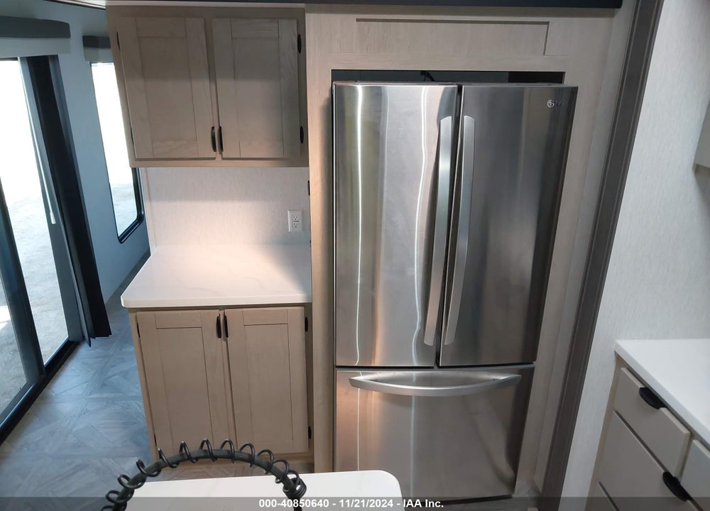 2024 SALEM OTHER VIN: 4X4TSM824RM032647