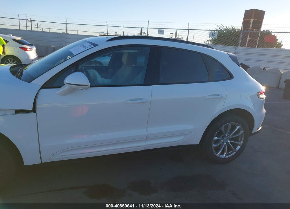 2022 PORSCHE MACAN VIN: WP1AA2A5XNLB07407